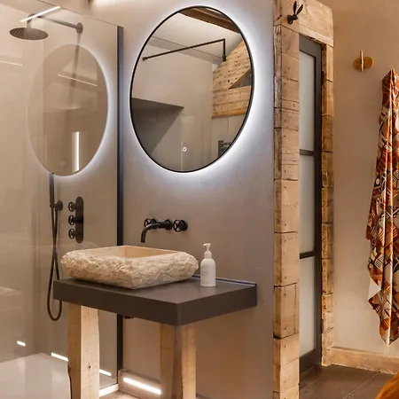 Tatil Evi Mead A Tranquil Retreat In The Heart Of The District - Ridgestone Lindale