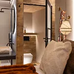 Mead A Tranquil Retreat In The Heart Of The District - Ridgestone Vakantiehuis Lindale