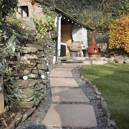 Mead A Tranquil Retreat In The Heart Of The District