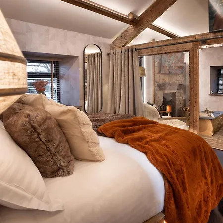 Dom wakacyjny Mead A Tranquil Retreat In The Heart Of The District *