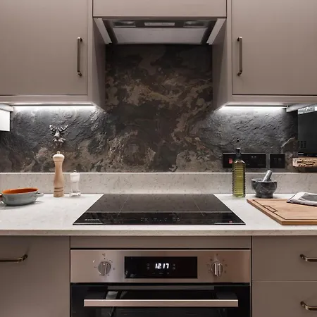 Mead A Tranquil Retreat In The Heart Of The District - Ridgestone